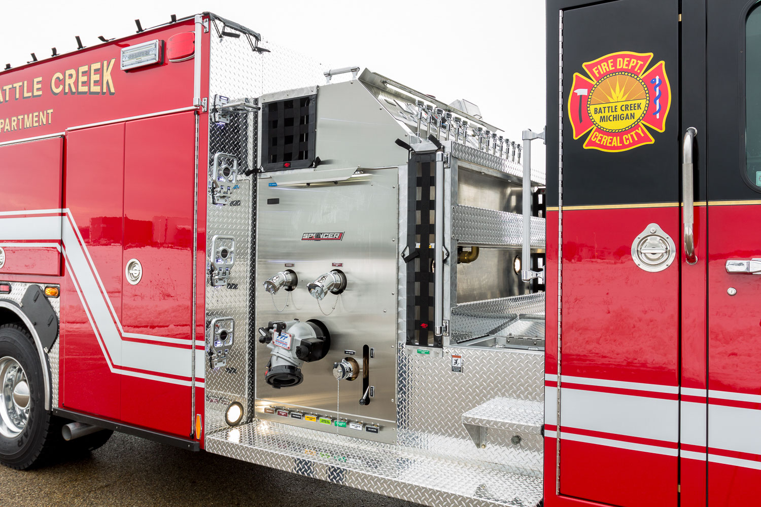 View truck: City of Battle Creek Fire Dept., MI - Spencer Fire Trucks