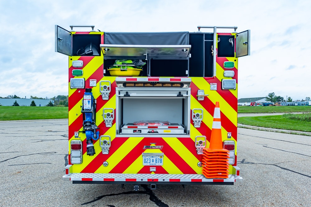 View truck: Fort Gratiot Fire Department, MI - Spencer Fire Trucks